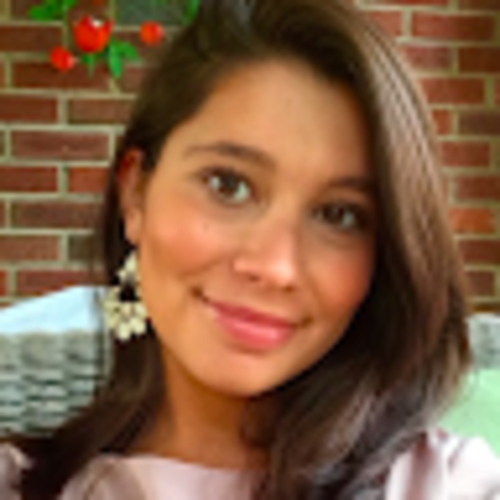 Meet your Posher, Nicole